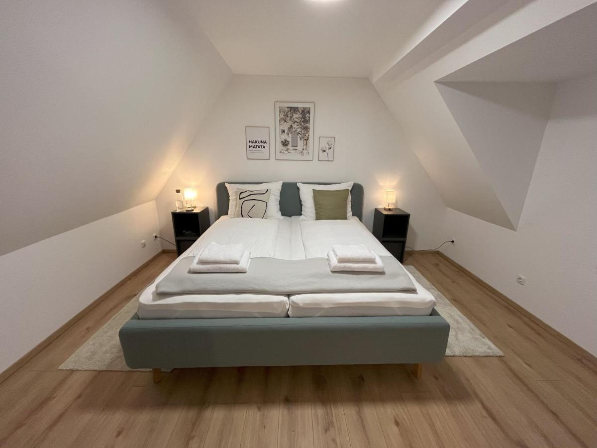 Phantasialand, Therme, Koeln, Bonn, Arbeitsplatz, Baeckerei Um Ecke