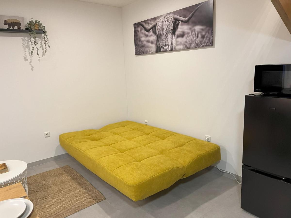 Appartement Phantasialand, Therme, Koeln, Bonn, Arbeitsplatz, Baeckerei Um Ecke *